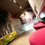 Ξενοδοχείο Comfort Square 4*