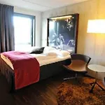 Comfort Square 4*