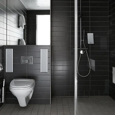 Отель Comfort Square 4*