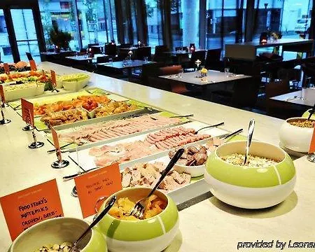 Comfort Square 4*