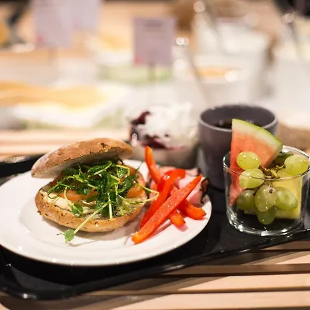 Отель Comfort Square Ставангер