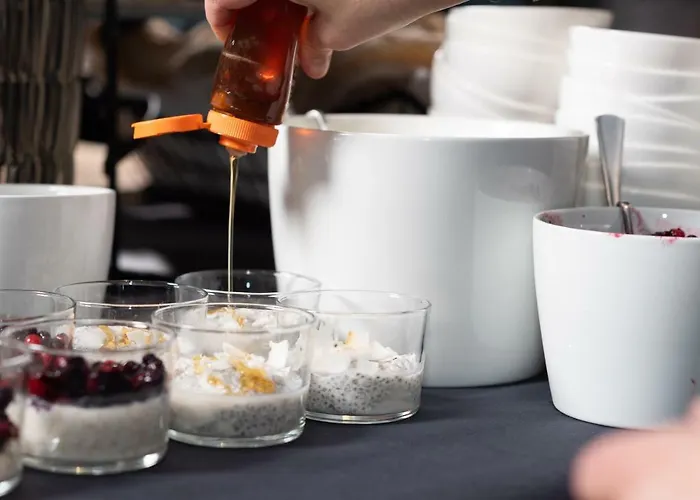 Ξενοδοχείο Comfort Square 4*