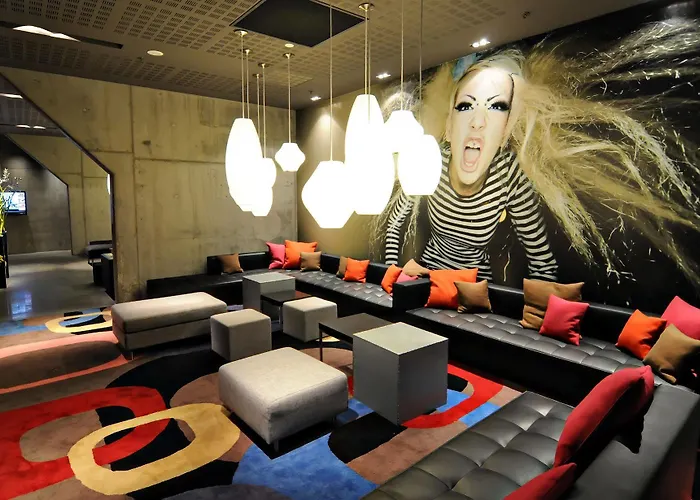 Szálloda Comfort Square